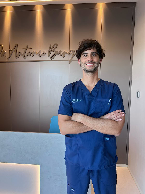Dr. Guillermo Lopez Clínica Burán
